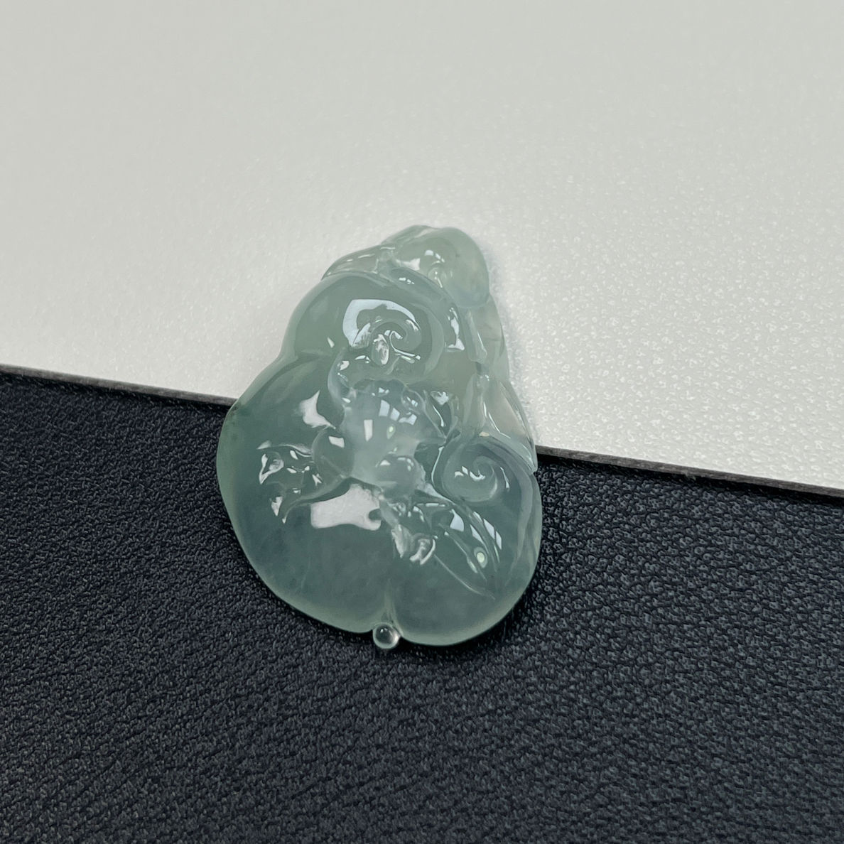 天然缅甸A货翡翠吊坠呱呱来财