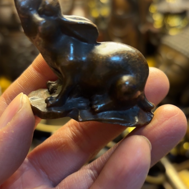 铜器摆件    点击下单