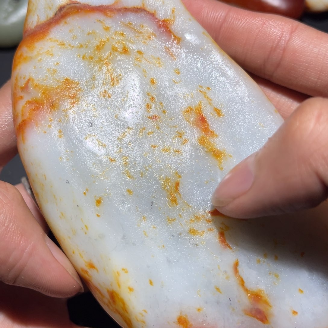 和田玉未镶嵌珠宝奇石