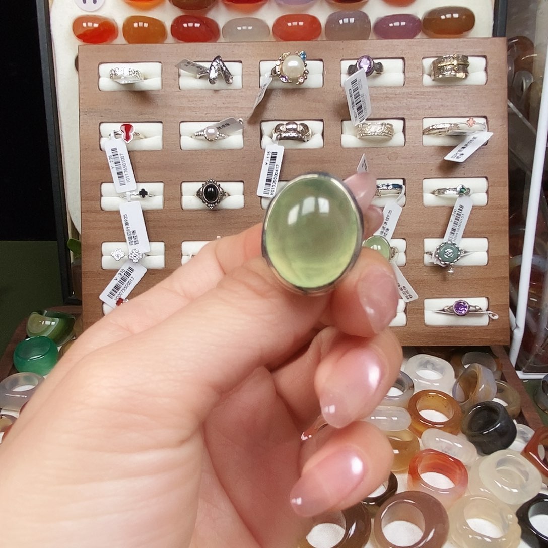 用***6玛瑙/玉髓未镶嵌戒指