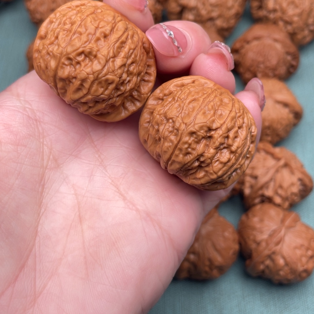 Y***L把件文玩核桃全品乾隆磨36