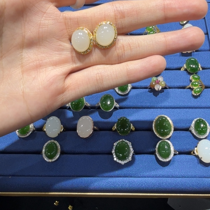 微***糖手链未镶嵌和田玉