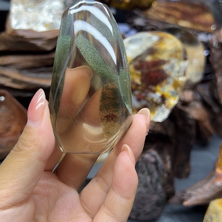 用***1未镶嵌珠宝半成品水晶