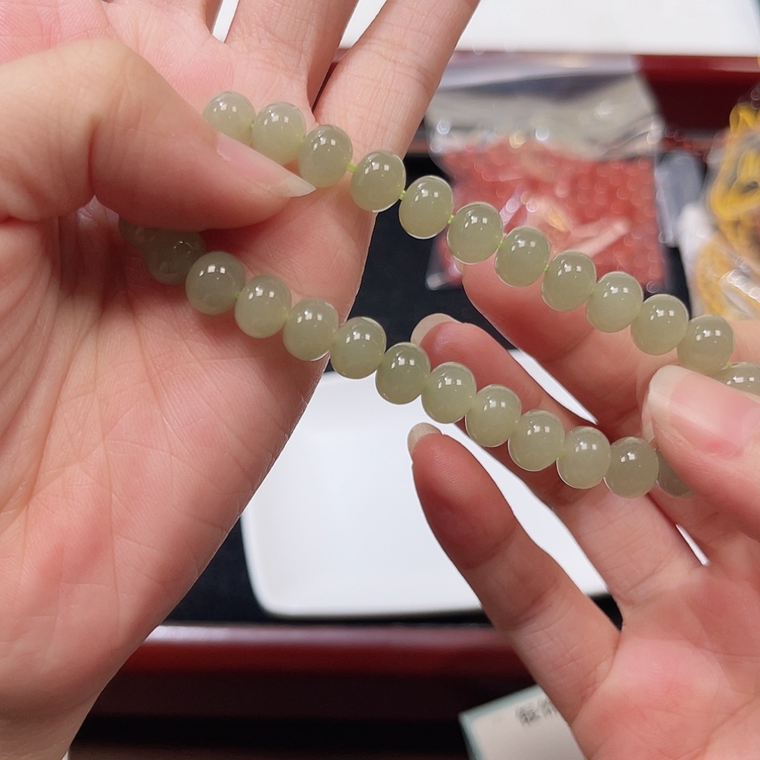 未镶嵌珠宝半成品水晶172 。      