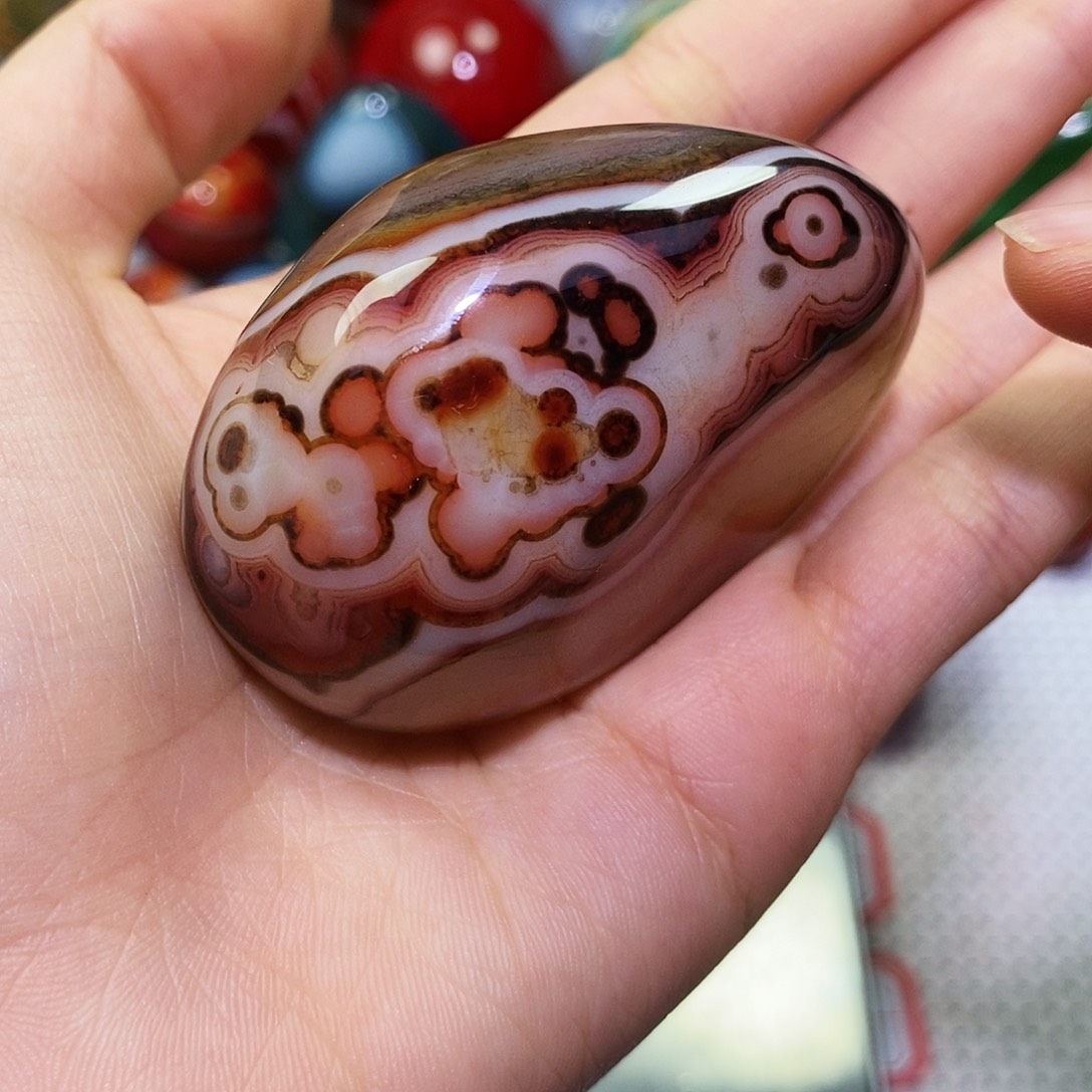 愚***人玛瑙/玉髓未镶嵌珠宝奇石