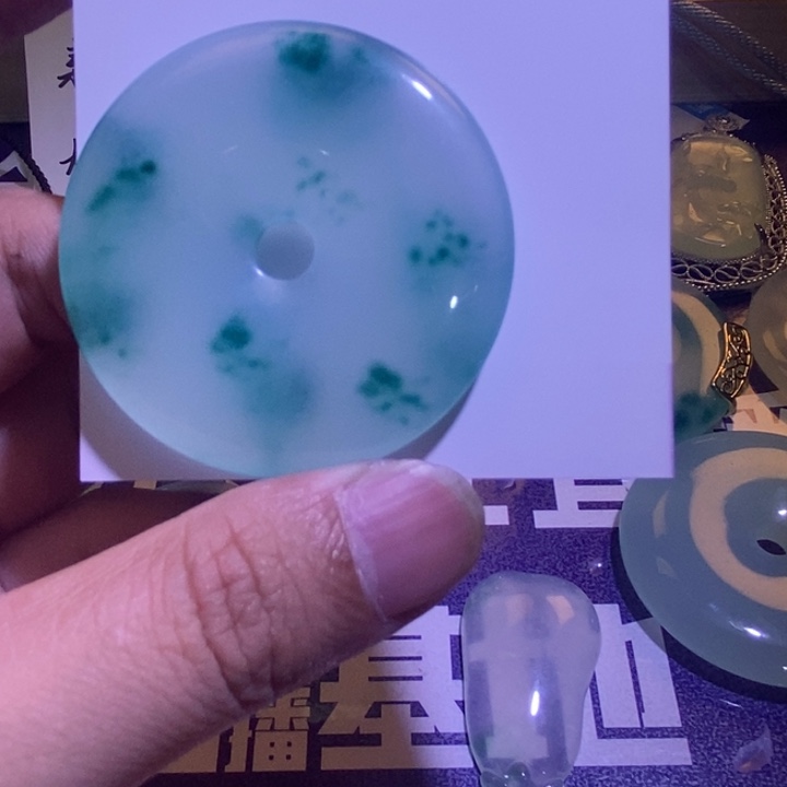 辉*吊坠百搭男女款多样性发其一