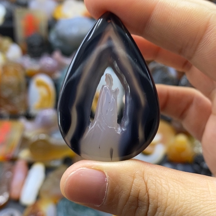 玛瑙/玉髓未镶嵌颈饰