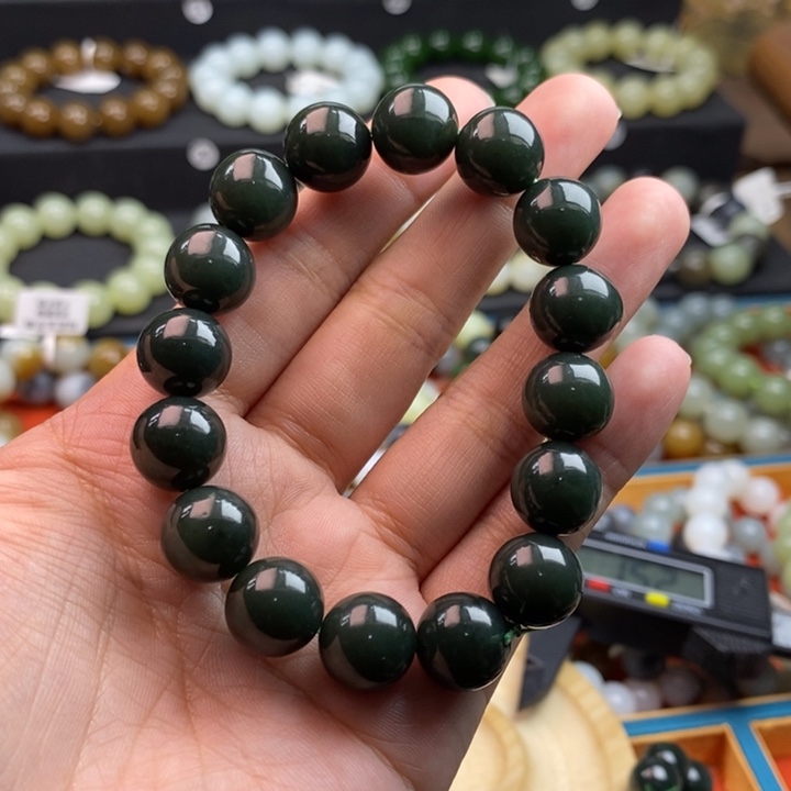 手串未镶嵌和田玉L卡12