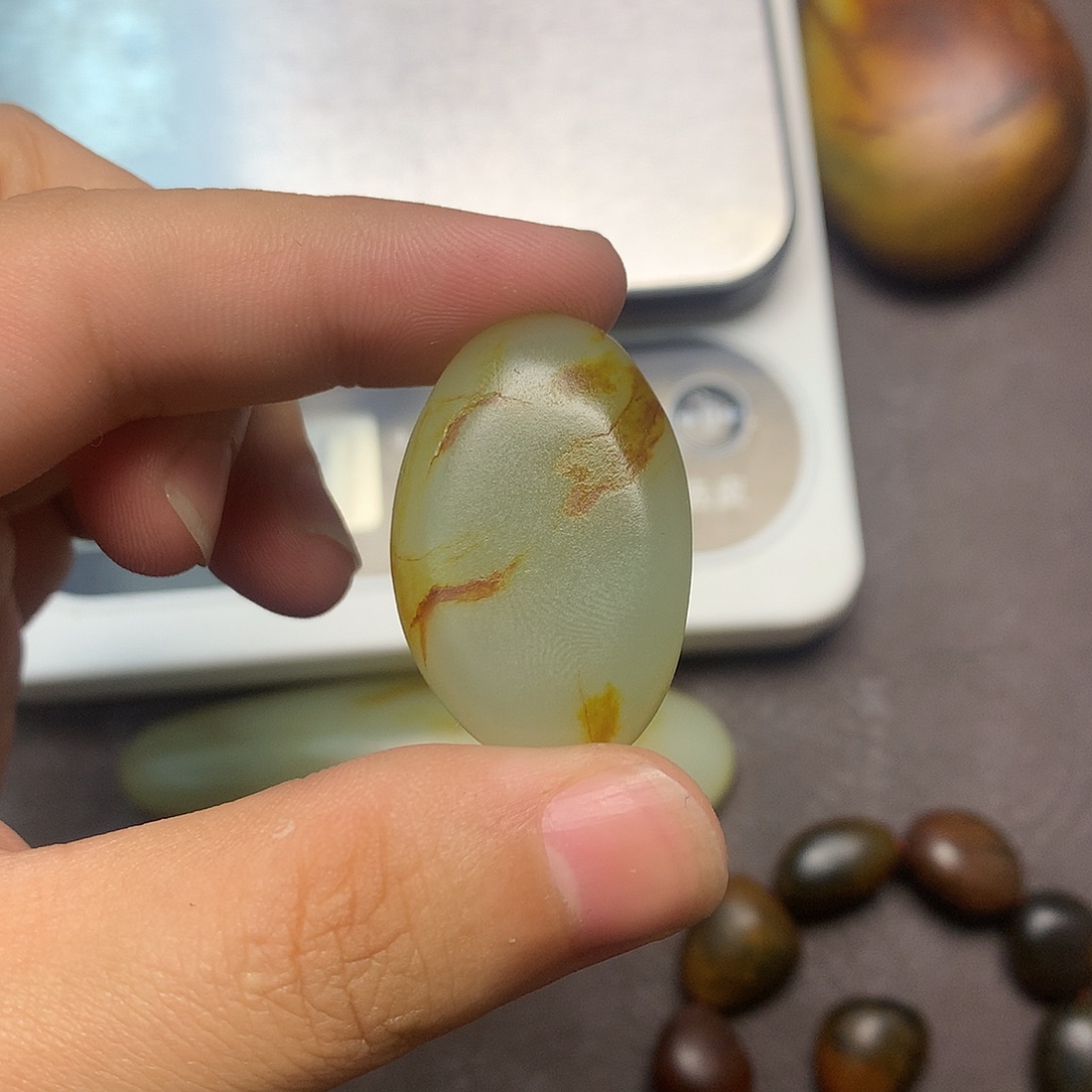 和田玉（糖玉）未镶嵌挂件