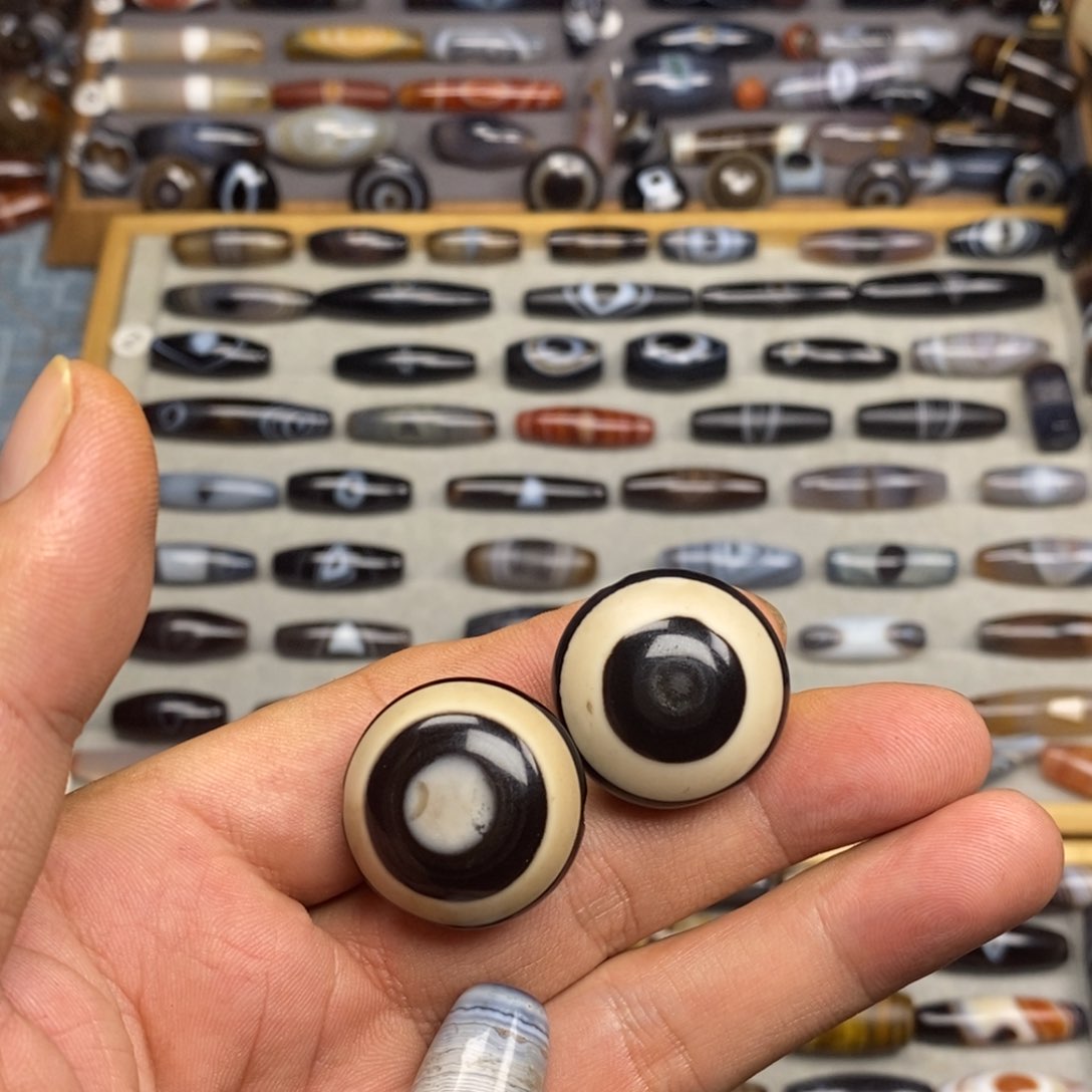 未镶嵌玛瑙/玉髓珠宝半成品