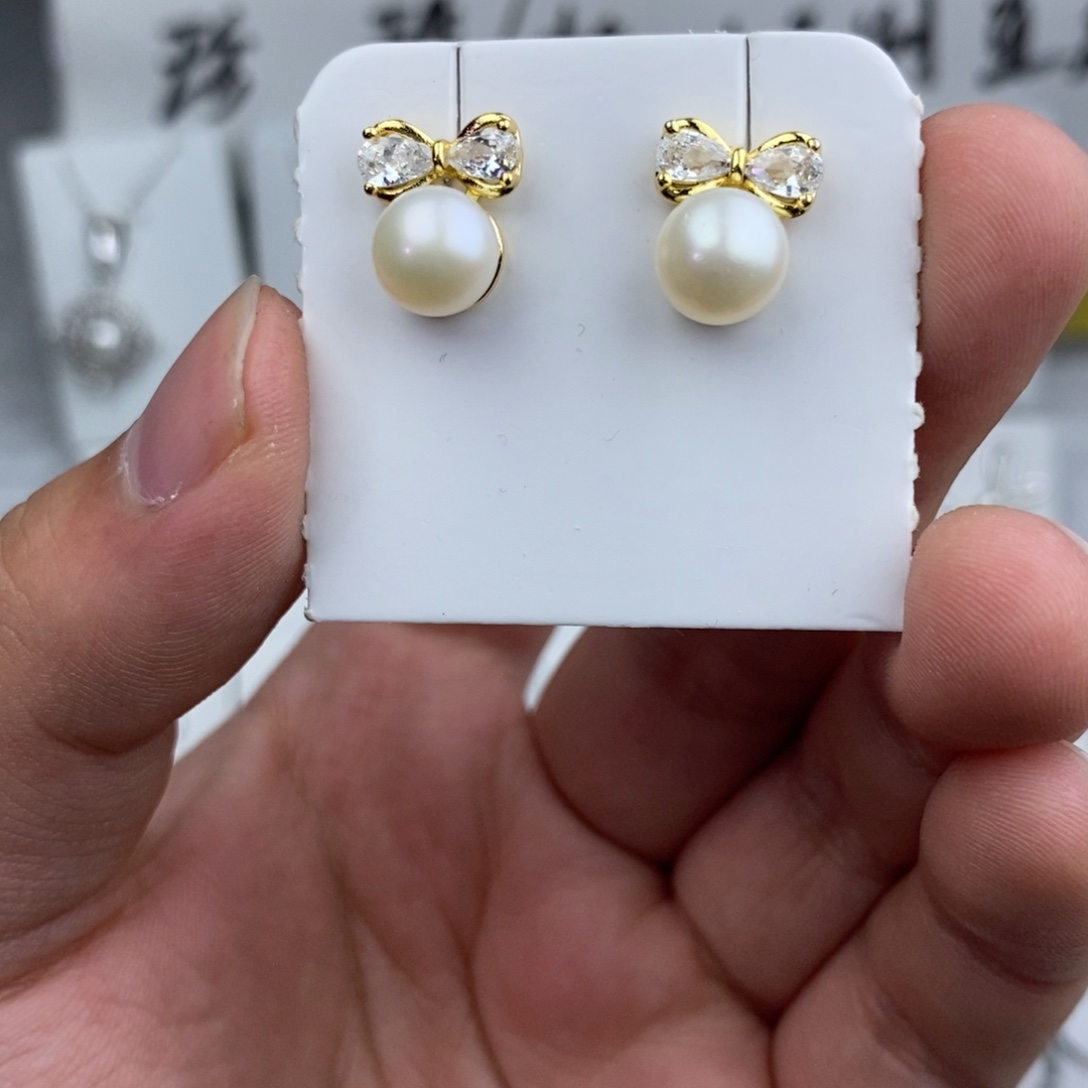 耳饰未镶嵌淡水珍珠