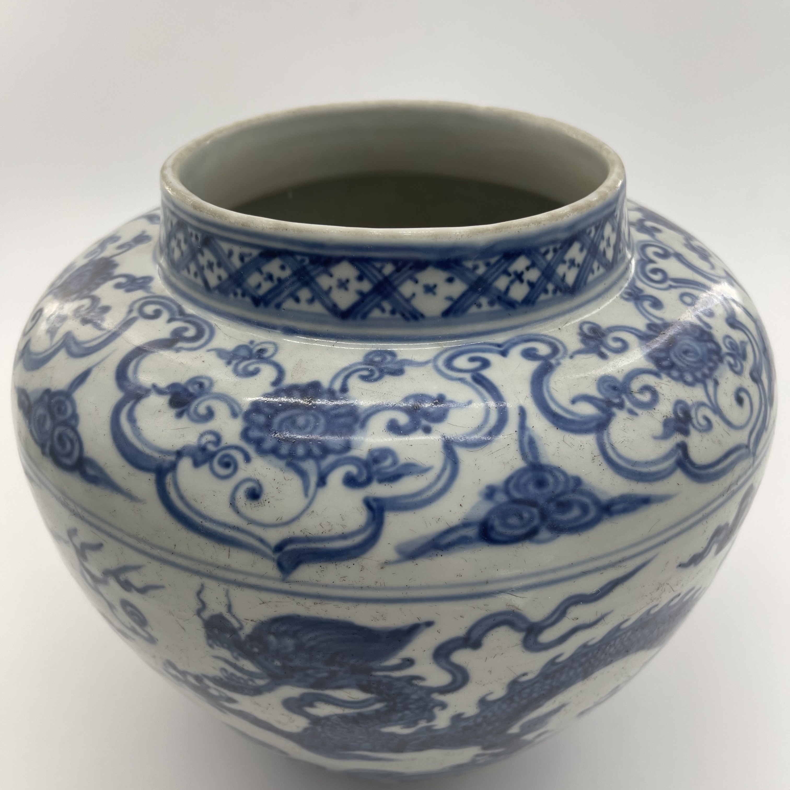 (AC7)Q108873明晚期青花云龙纹罐 古陶瓷