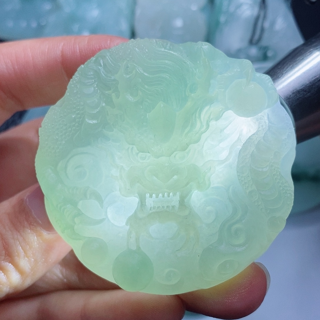 定制翡翠未镶嵌毛货付款后确认抛光