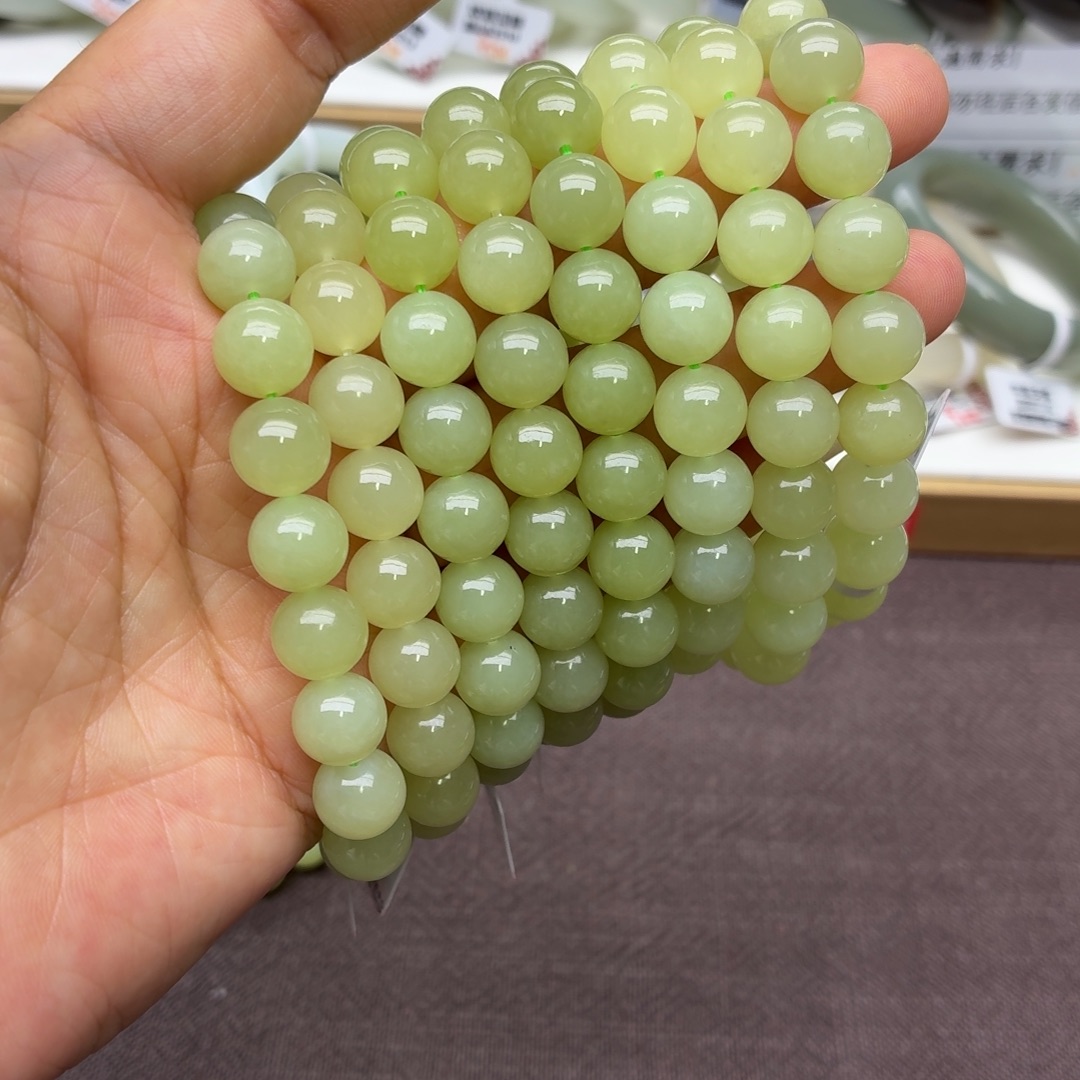 未镶嵌手链和田玉中间色