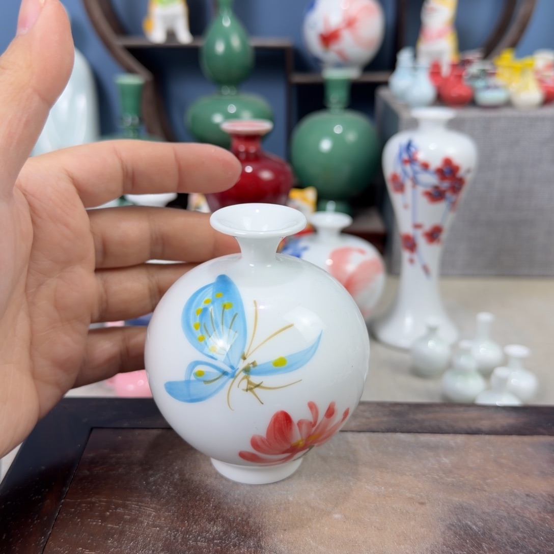 陶瓷手工小花器摆件
