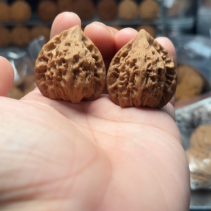 文玩核桃昊天冠35-298