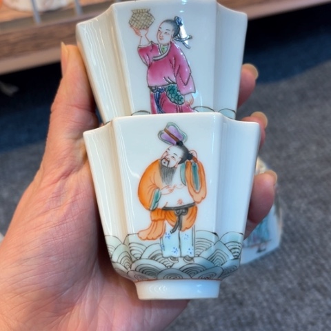 手绘茶杯盖碗壶承陶瓷