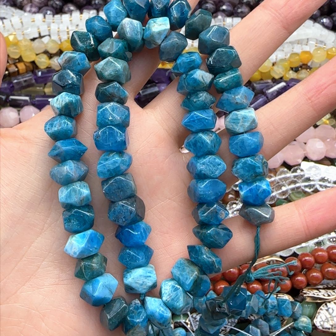 玛瑙/玉髓珠宝半成品未镶嵌蓝磷灰冲角一条卡十