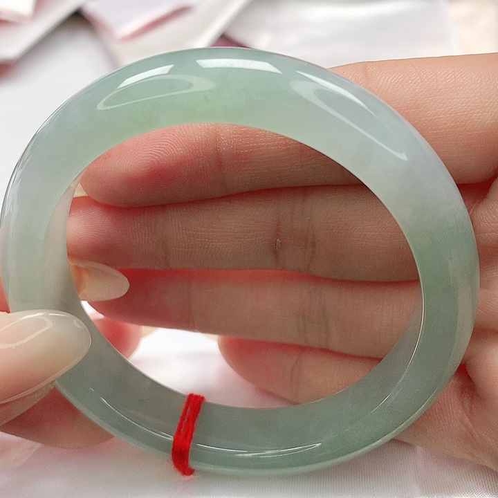 翡翠手镯未镶嵌缅甸天然A货翡翠