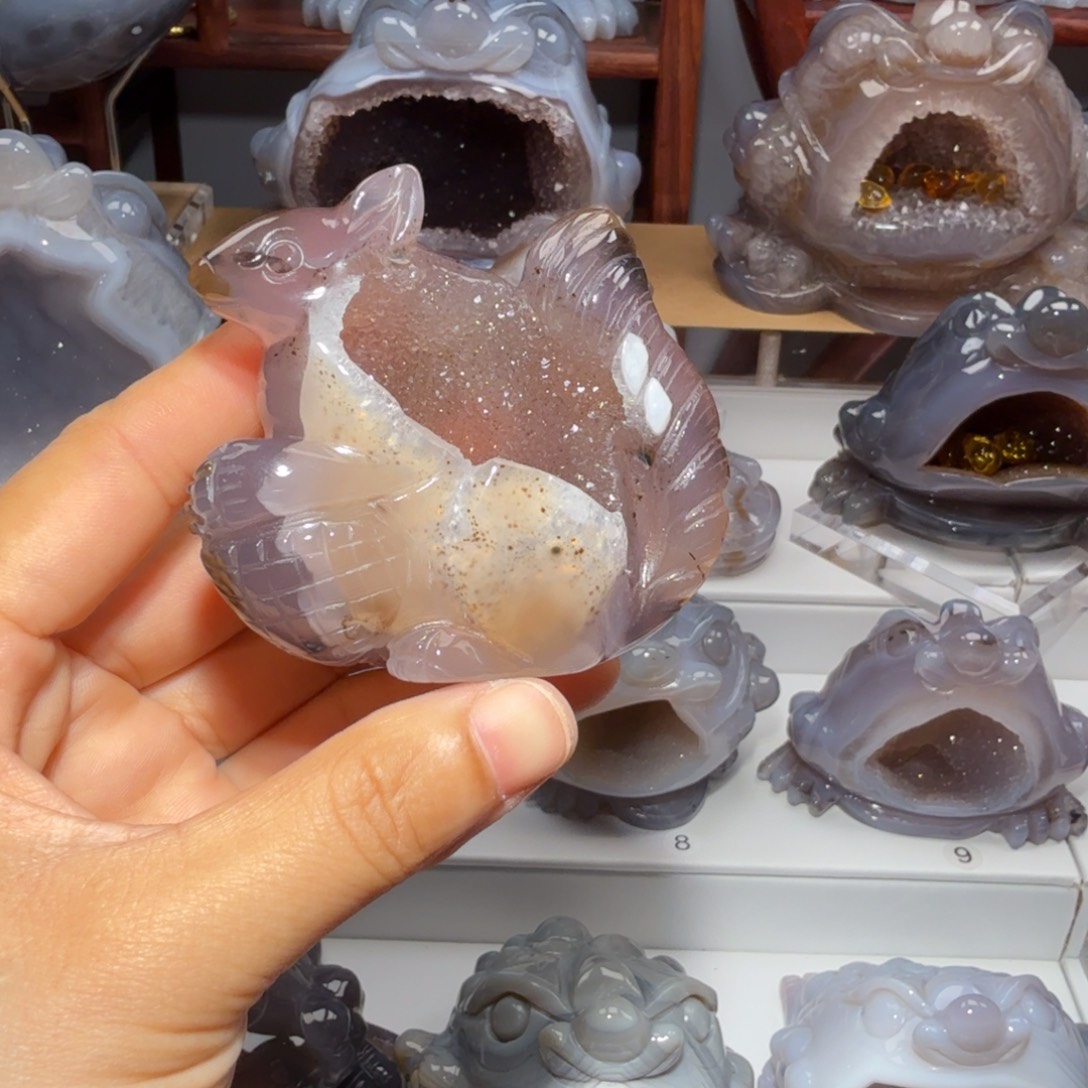 欧***曼玛瑙/玉髓未镶嵌摆件