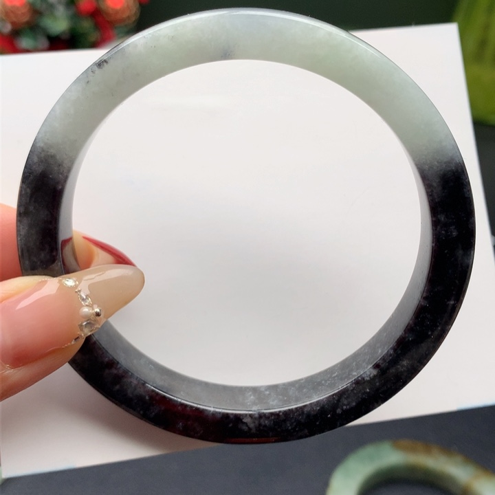 定制翡翠手镯未镶嵌