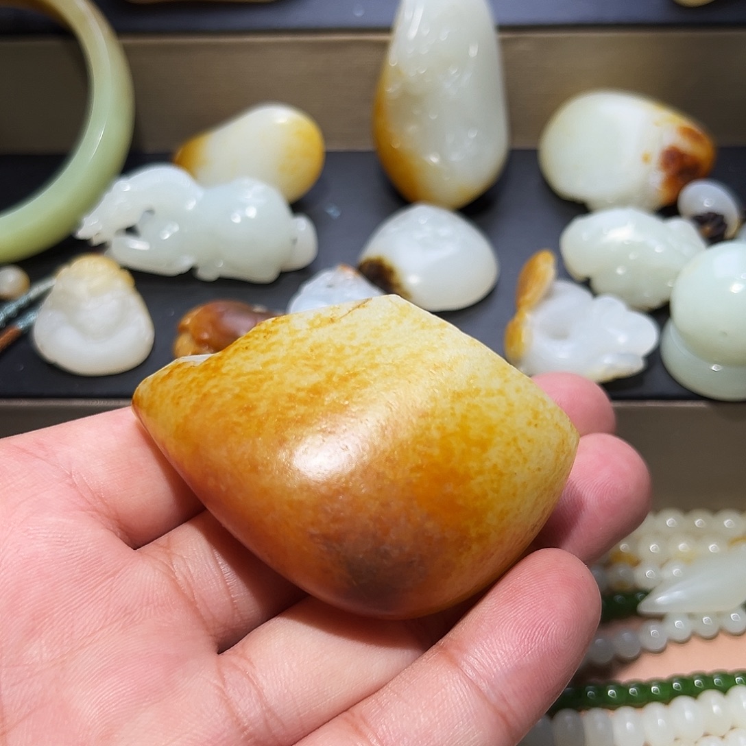 未镶嵌和田玉挂件
