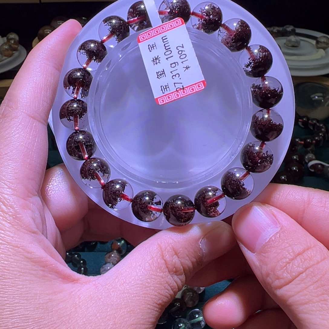 未镶嵌水晶手链红幽灵