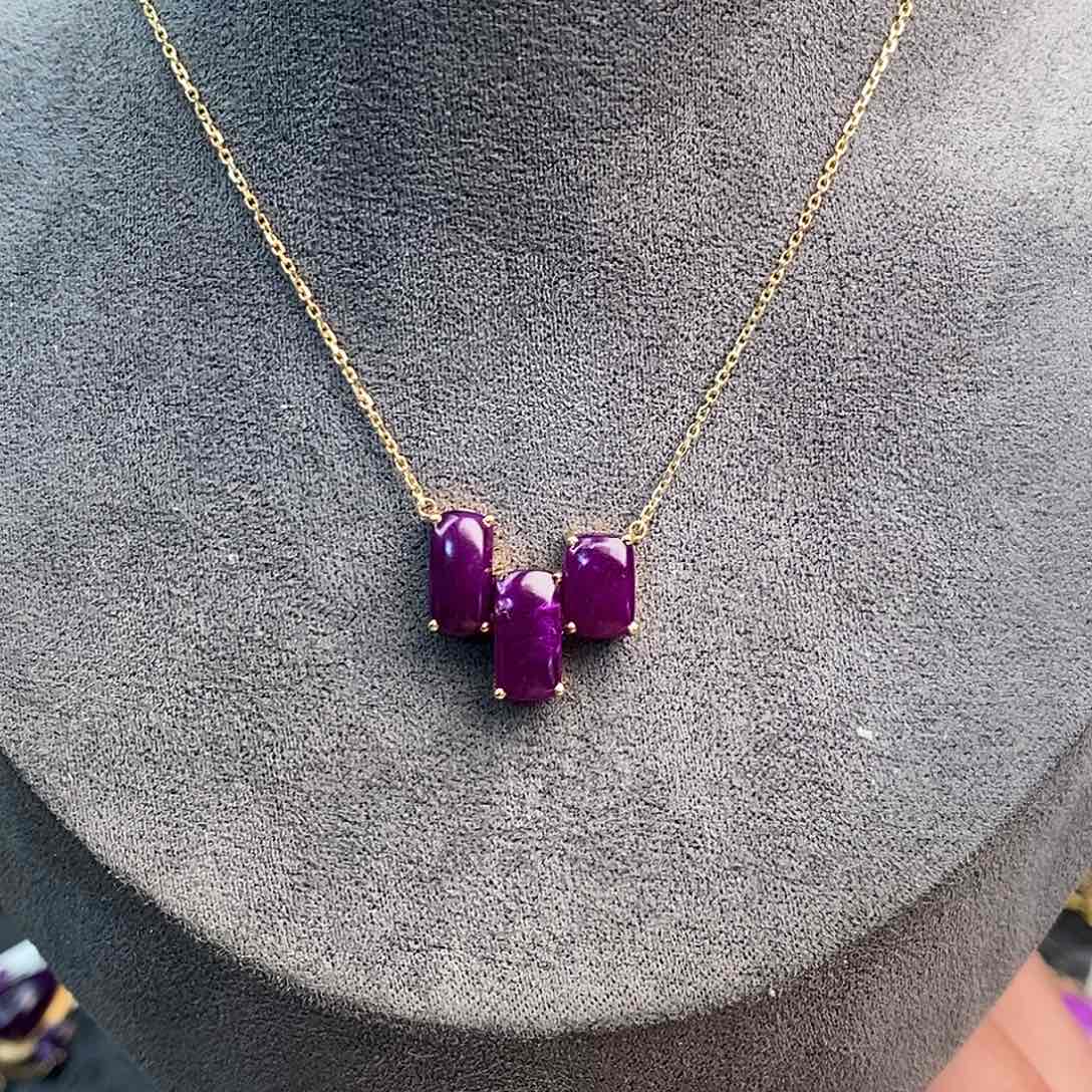 苏纪石（舒俱来）项链18K金镶嵌