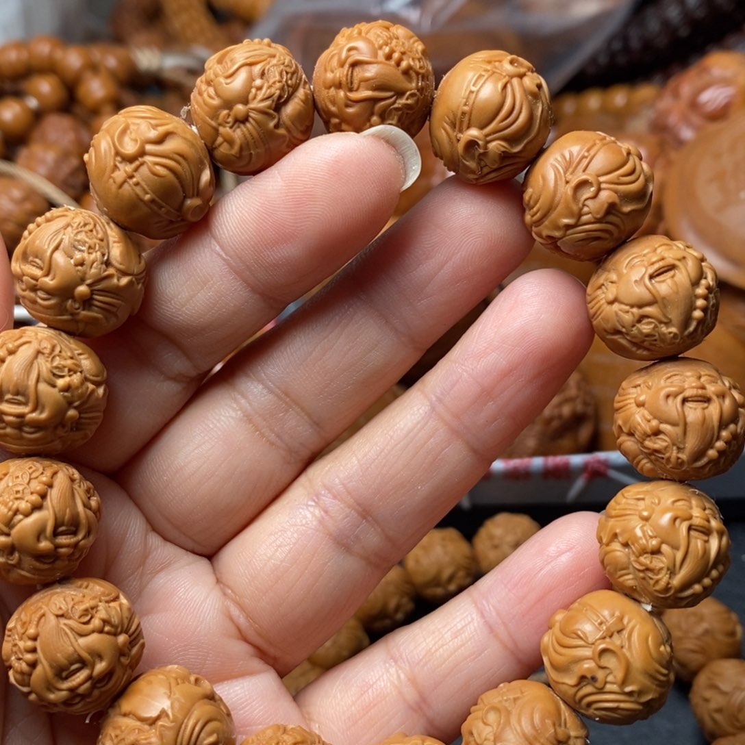 吊坠猴头核桃猴头