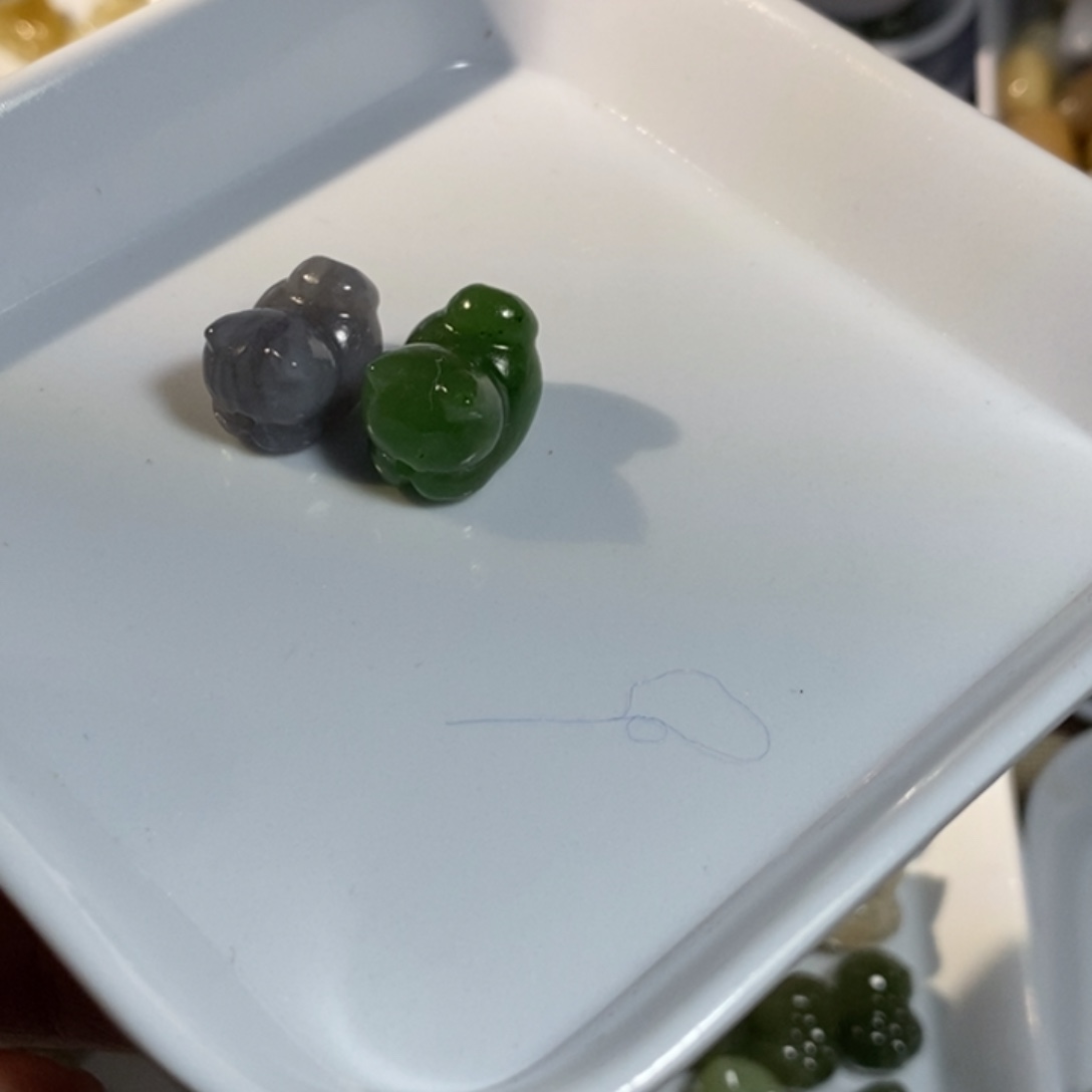 B****和田玉未镶嵌手链