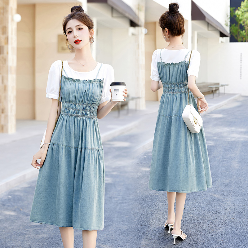 复古牛仔拼接连衣裙女2025夏季新款设计感减龄中长款假两件套裙子