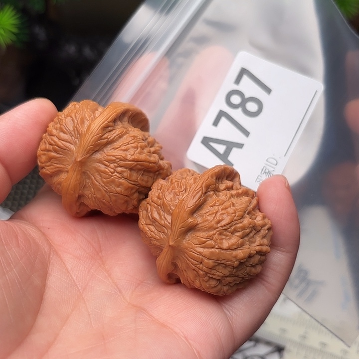 把件桃核核桃血麒麟39