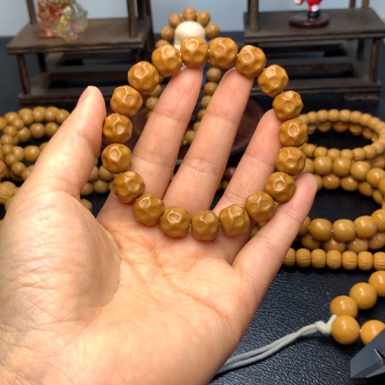 猴头核桃吊坠猴头