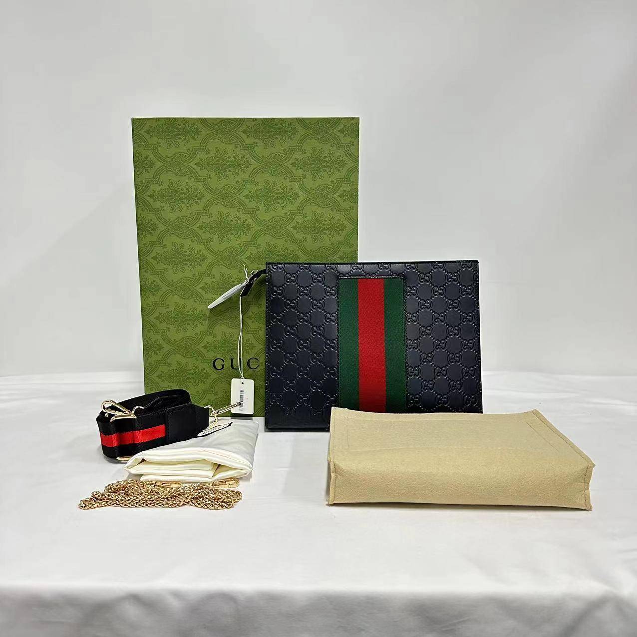 胖虎奥斯汀/古驰/95新/公价6800/箱包/手拿包/31B2502110007