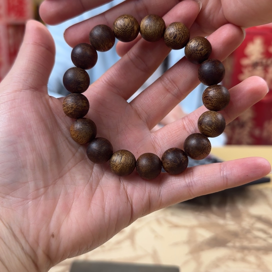 沉香手串绿棋千里香1.3高货多样性发货1条14克