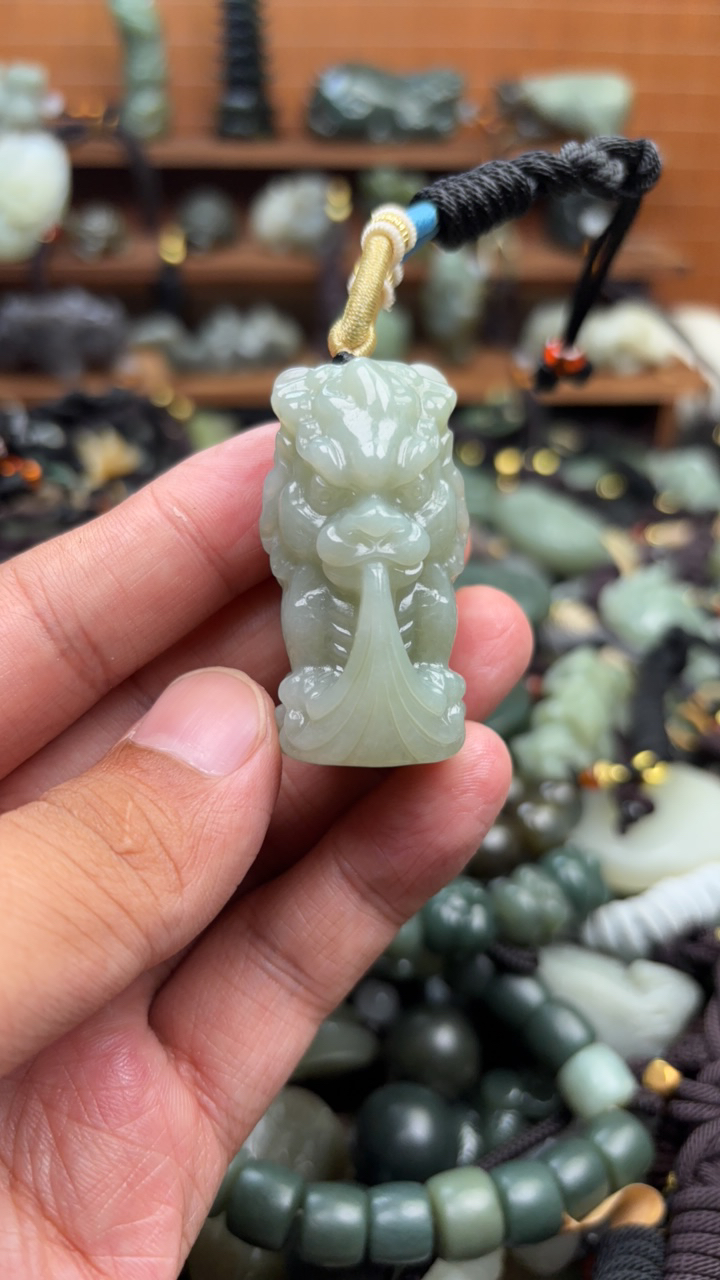 保真和田玉仿古龙时尚吊坠百搭精雕礼物拍一发一手工精致气质