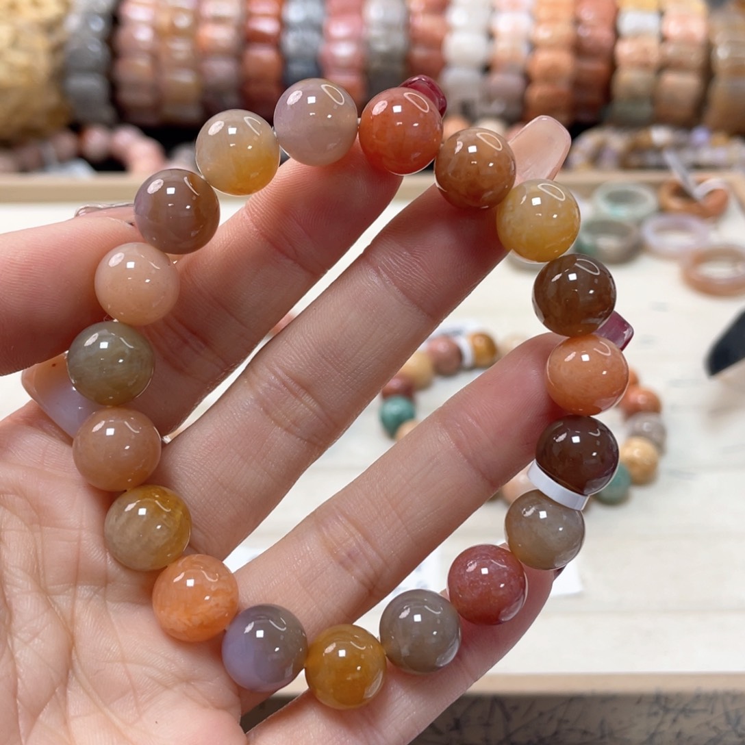 硅化珊瑚（珊瑚玉）手链未镶嵌大**饭105