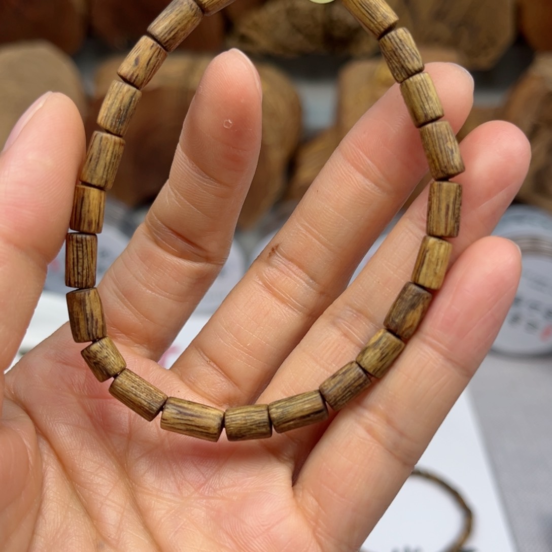 沉香手串沉香棋楠一代苗白棋随形手串