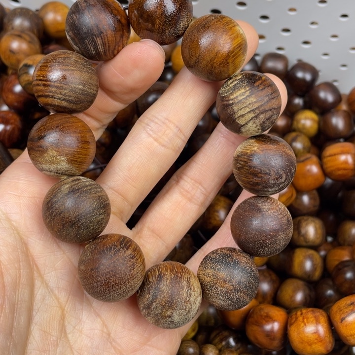 贡木把件手串手串