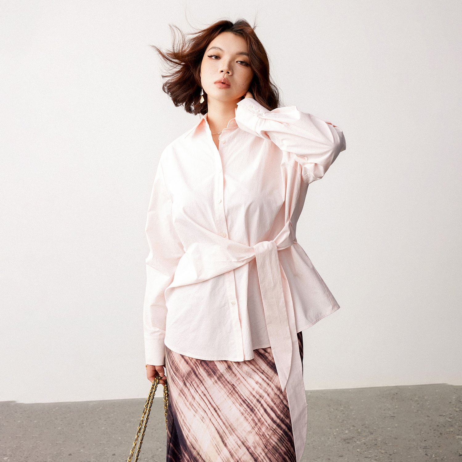 PLUSMALL 粉雾月光 雾感气质立体绑带收腰翻领衬衫PLUS2509085