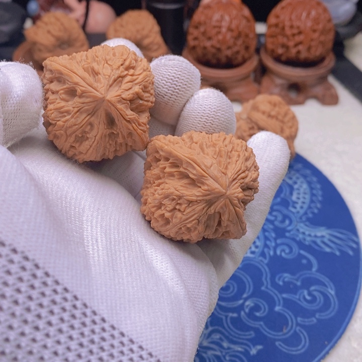 文玩核桃吊坠老*陈文玩核桃