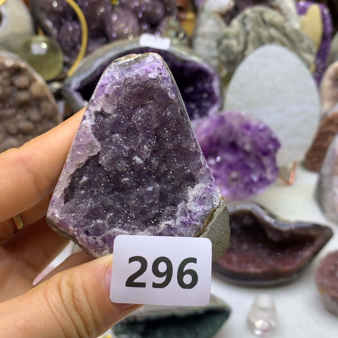 紫晶大型摆件（非配饰）未镶嵌