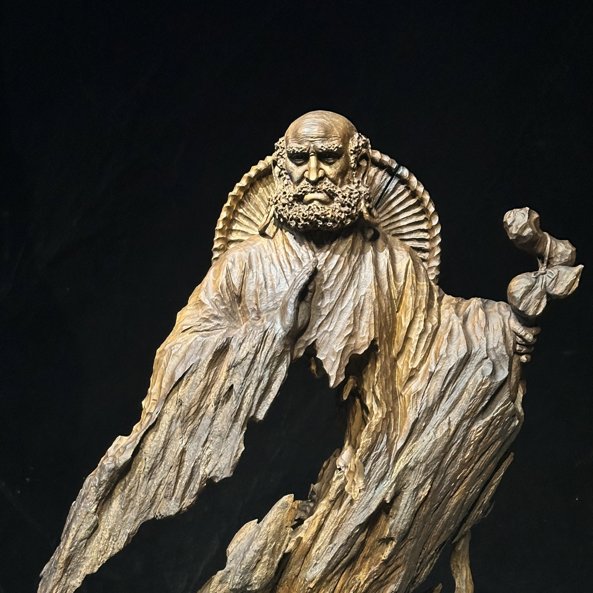 达摩祖师云水禅心楠木材质纯手工雕刻根雕桌面摆件