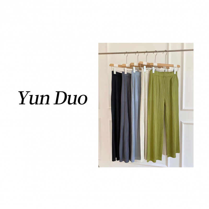 云朵定制 捏褶纹理感气质九分裤子EN92