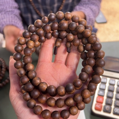 沉香手串红土乌身沉水浮21克卡1.0多样性发1条