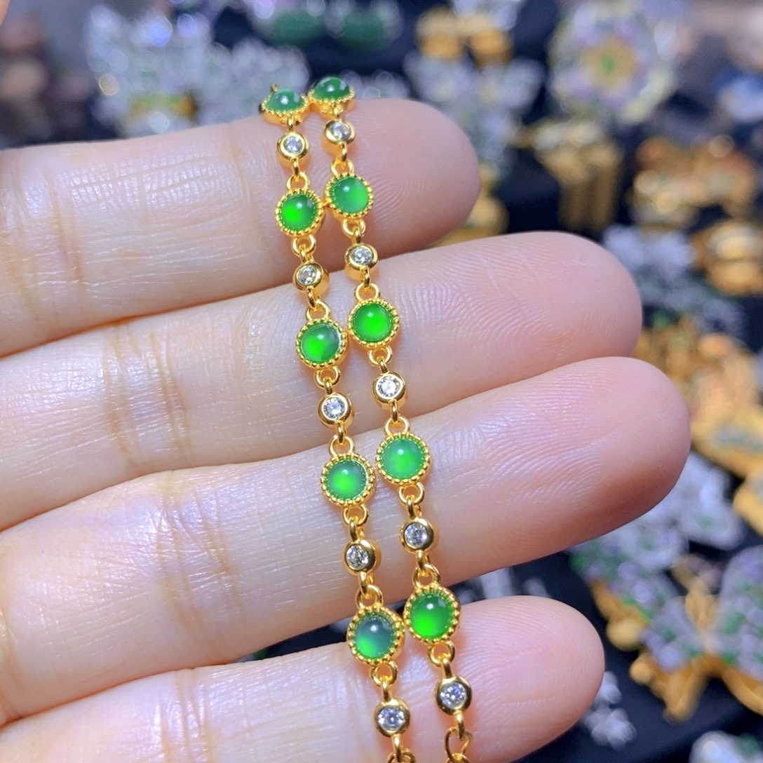 翡翠耳钉银S925镶嵌天然翡翠