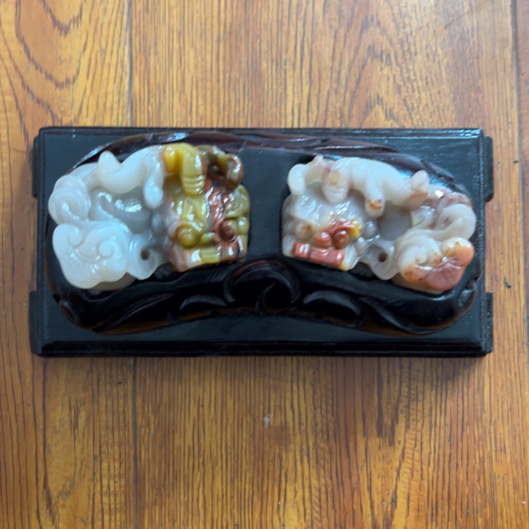 未镶嵌石英质玉（黄龙玉）多样性发货，发其一