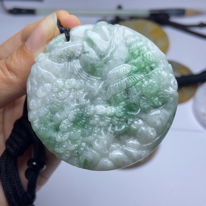 翡翠未镶嵌颈饰翡翠