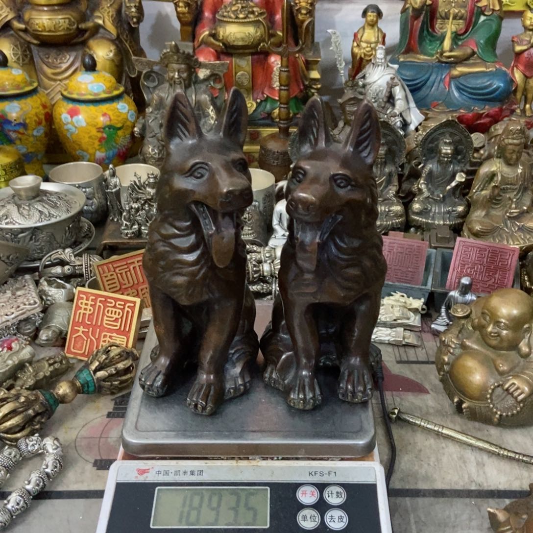 大**图老杨黄铜摆件老杨黄铜。