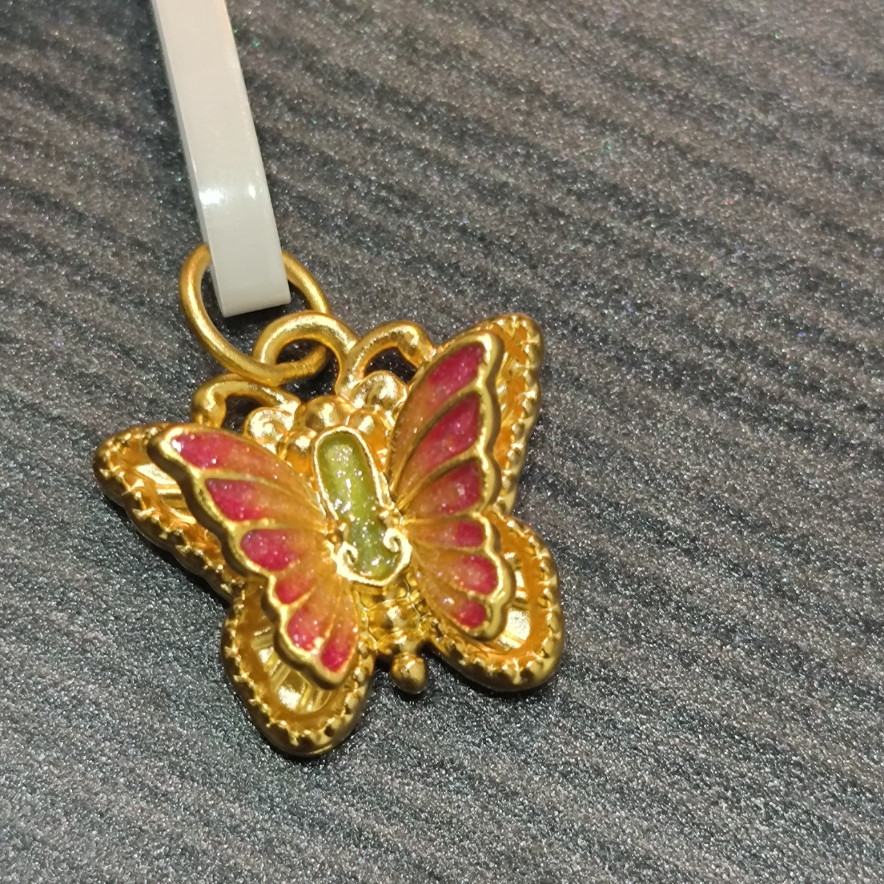 【莹莹专享】足金999 红蝴蝶 GP 0.51 纳金添福